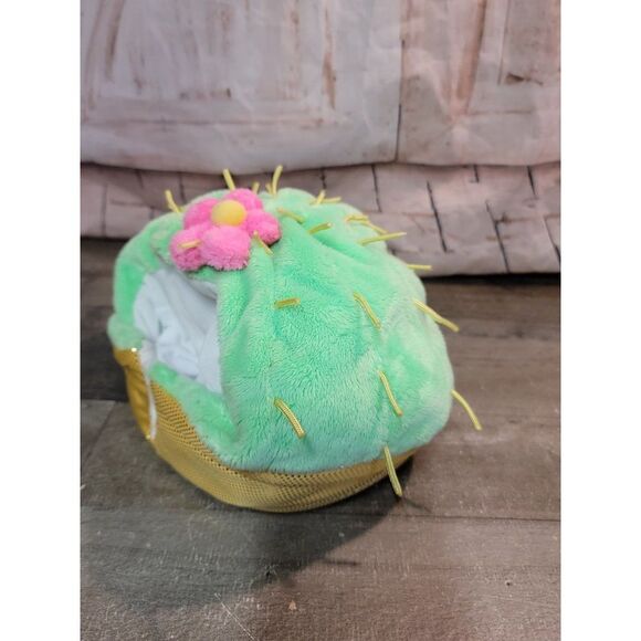 Justice squishable Cactus House toy figure - Picture 5 of 9